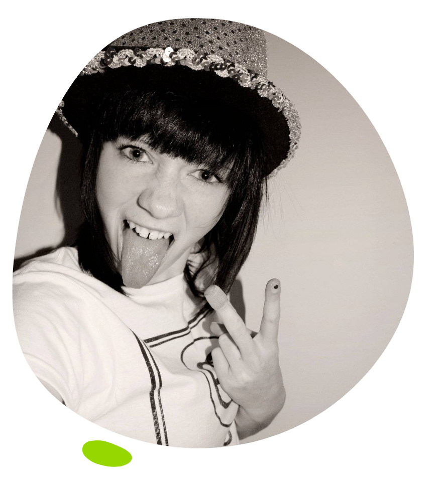 Tizzy black and white